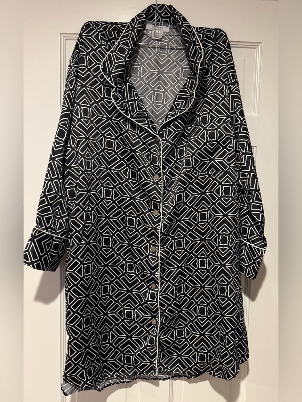 Natori Black and White Geometric Button-Down Shirt